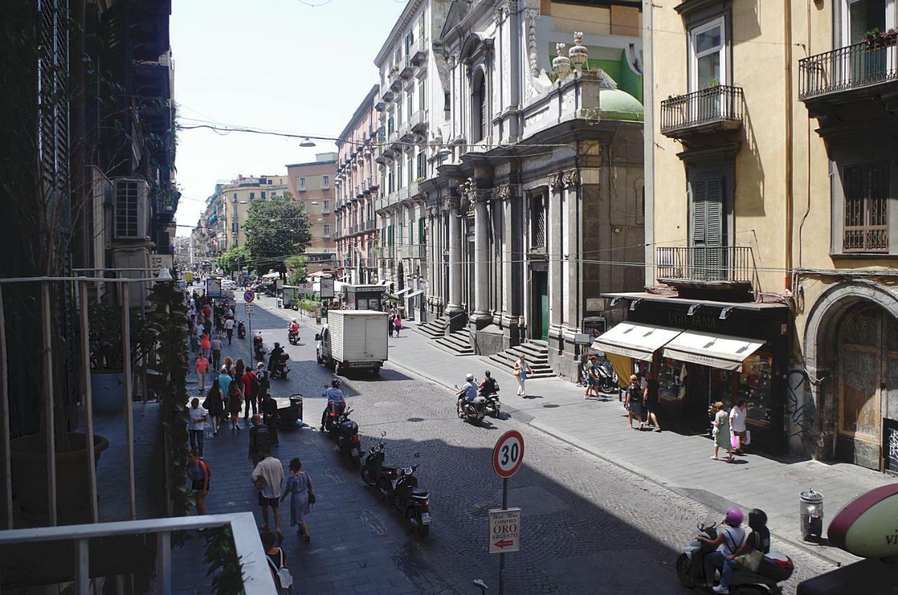 Via Toledo 51 Lägenhet Neapel Exteriör bild
